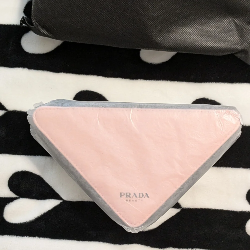 New Prada Beauty Pouch With Dust Bag Cosmetic Bag Pink Black Triangle Zipper Bag - Picture 10 of 11